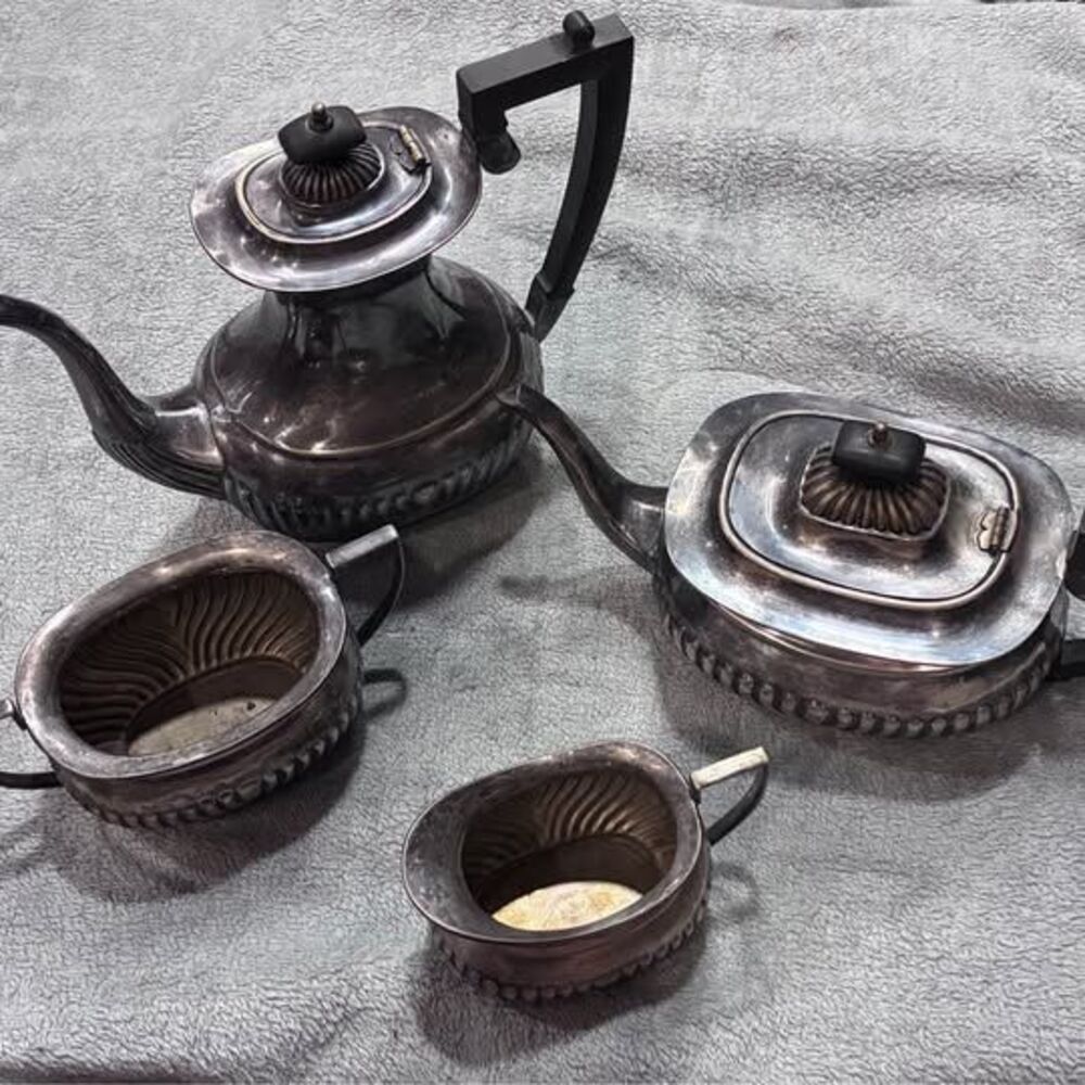 Vintage 4-piece silver-plated coffee and tea service set crafted in Sheffield, E